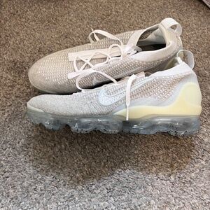 Nike Air VaporMax 2021 FK Sneaker’s White/Pure Platinum W Size 8.5 DC4112-100